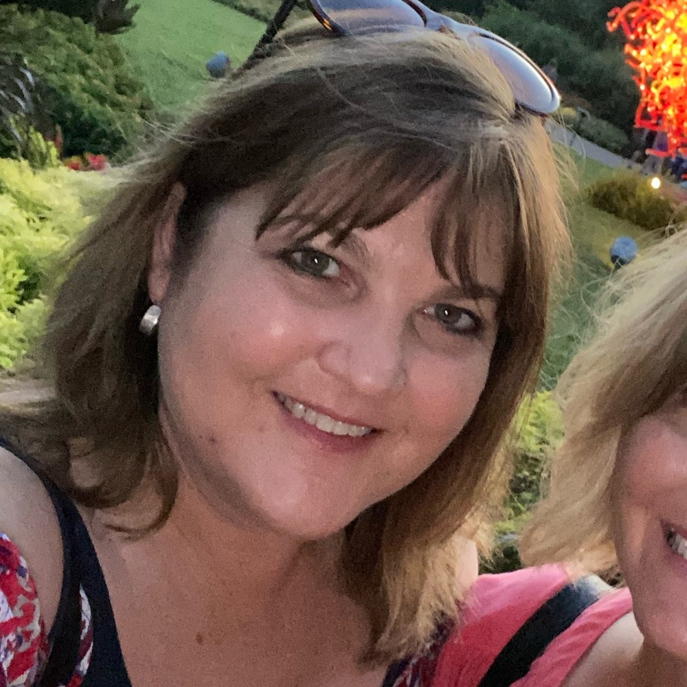 Meet your Posher, April